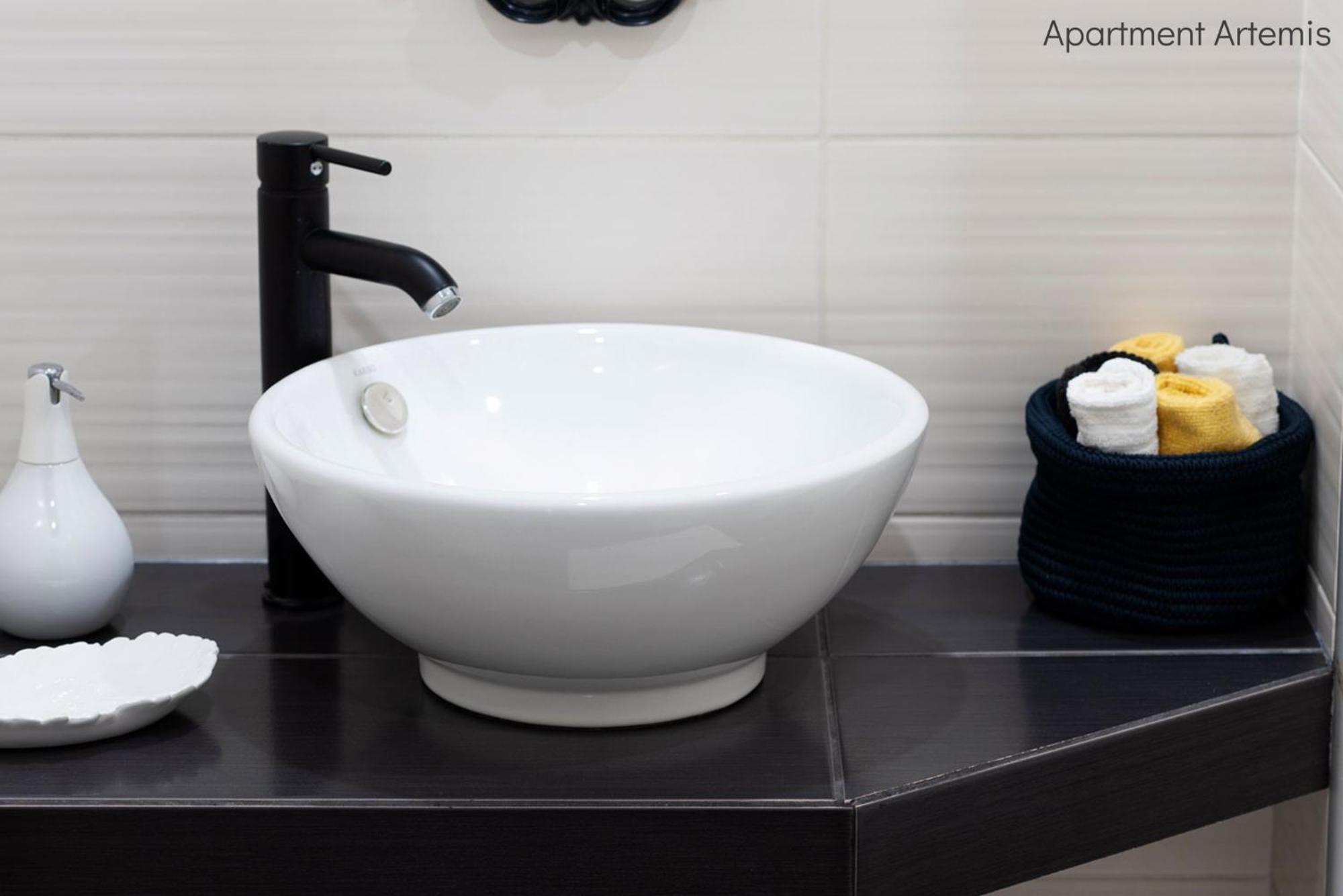 Apollo & Artemis By Heloni Apartments アテネ エクステリア 写真
